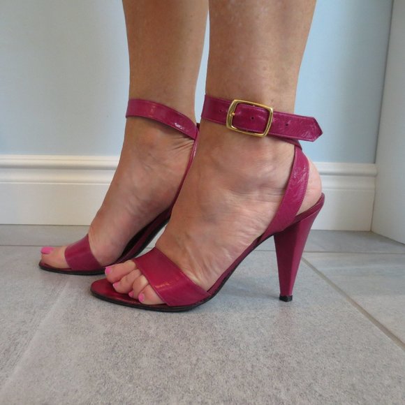 LAST CHANCE BEVERLY FELDMAN Vintage Rose Red High Heel Ankle Strap Sandals - Picture 6 of 14